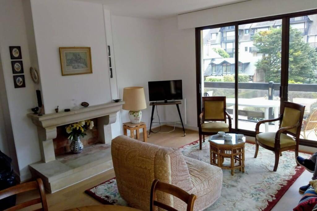 Grand 3 Pieces 82 M2 4P Plus 2-3P , 150M Plage Deauville Exterior photo